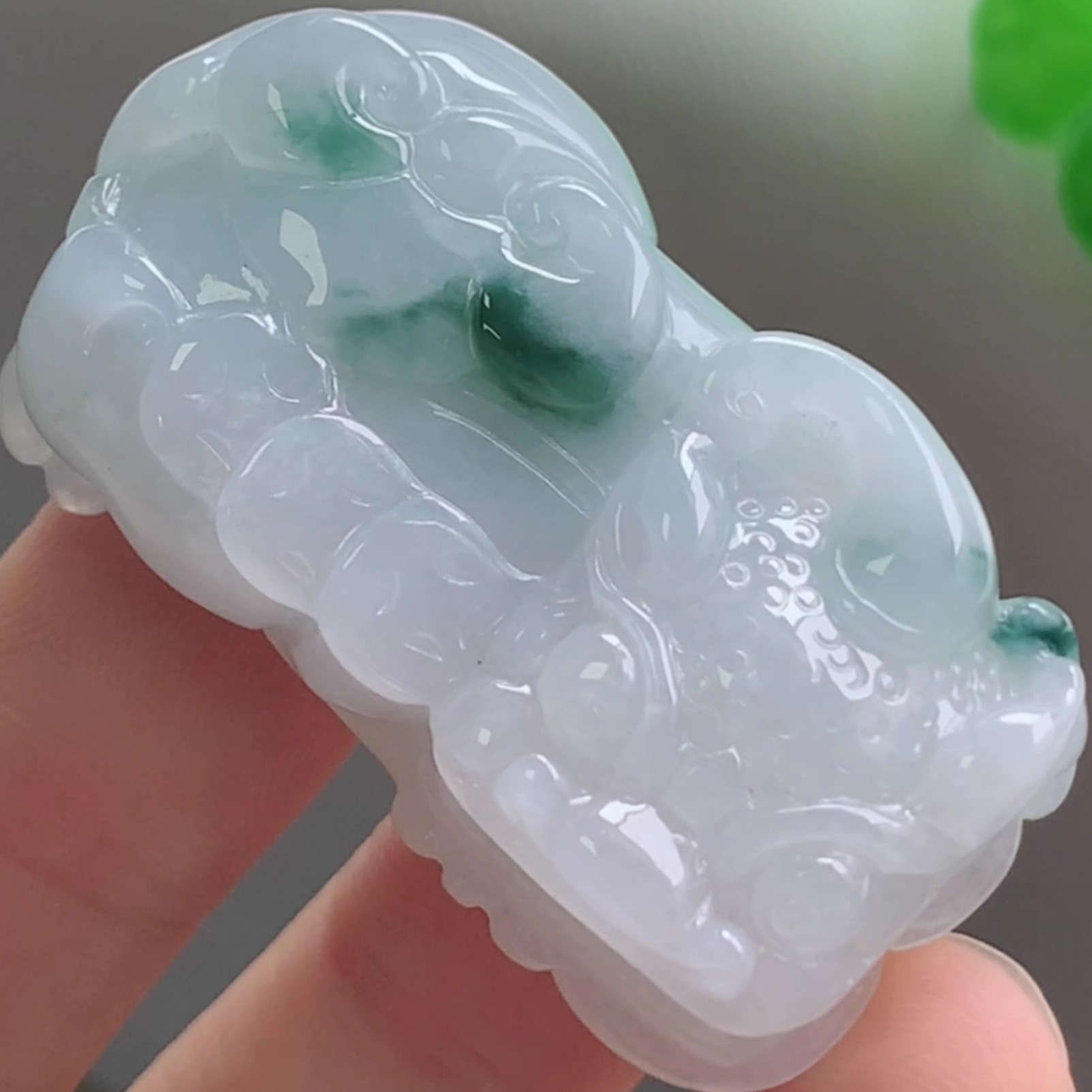 保真天然A货玉石招财貔貅玉坠缅甸料翡翠冰飘花霸王貔貅吊坠男女