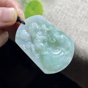 老坑冰豆满绿翡翠猴子吊坠 天然A货缅甸玉石玉猴生肖玉坠男女款