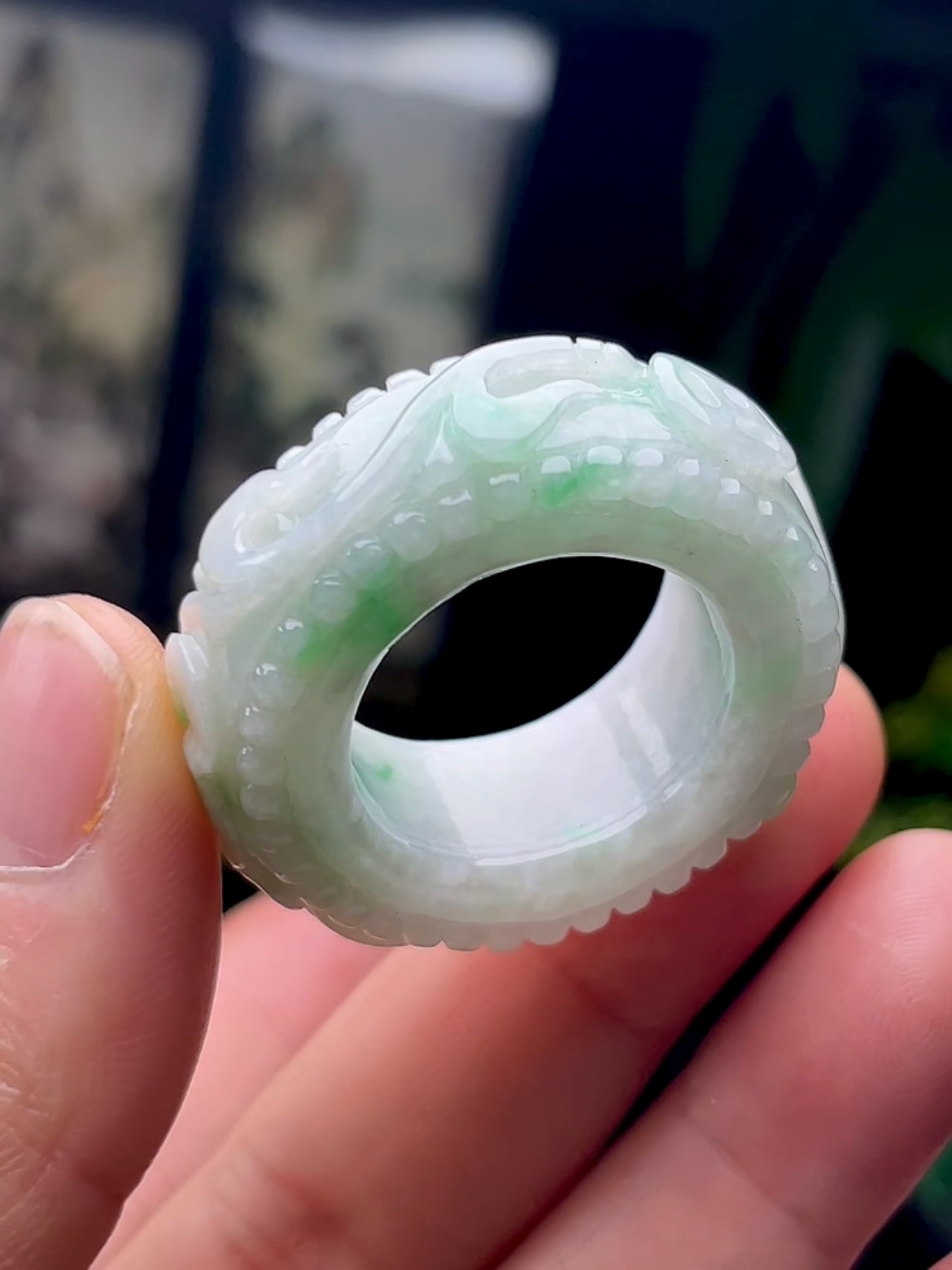 30号22.2mm白底青翡翠扳指