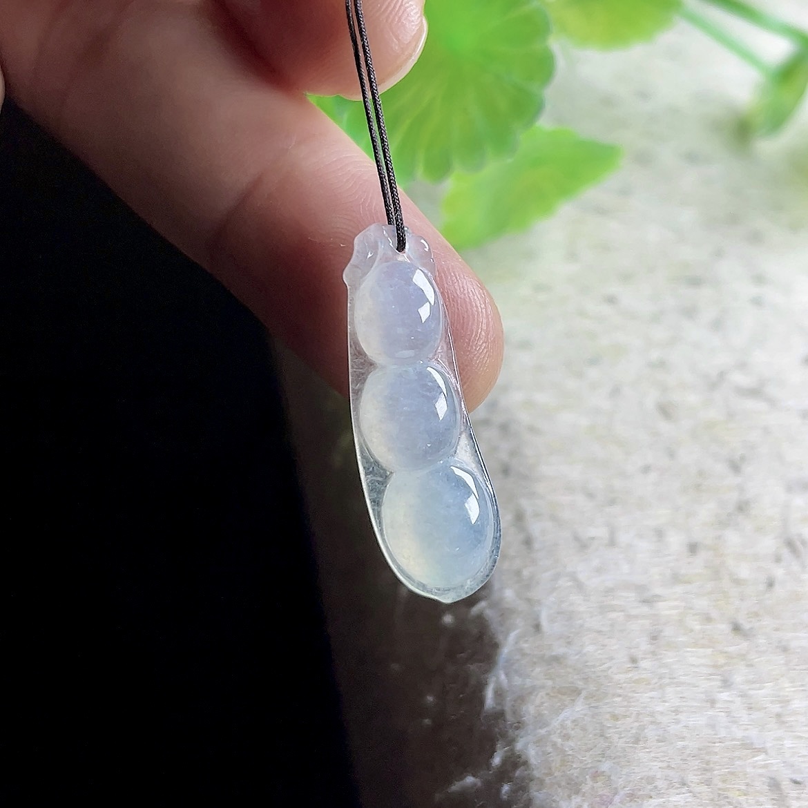 冰种翡翠福豆吊坠天然A货