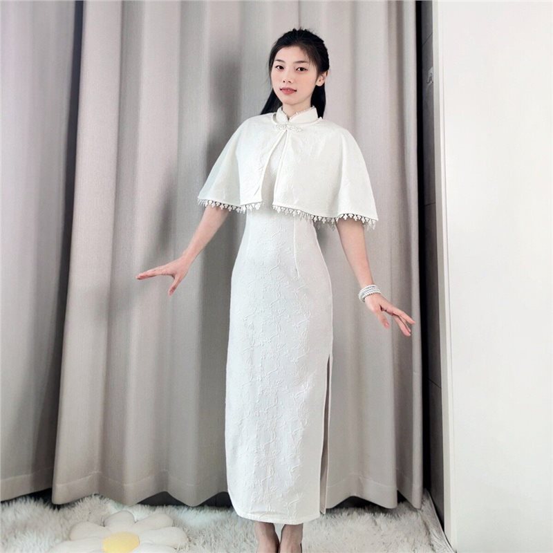 四小姐花样年华旗袍白色斗篷套装2026新款夏季修身绝美气质年轻款