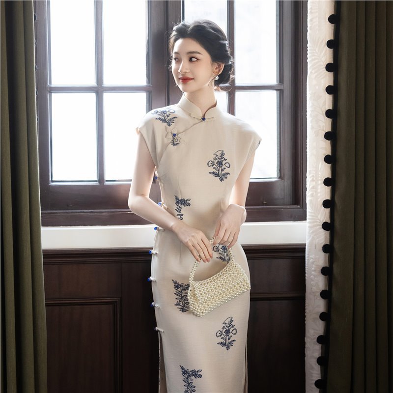 四小姐花样年华旗袍古法全开襟女2026新款女复古文艺碎花立领气质