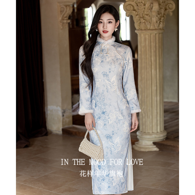 优雅蓝新中式冬款旗袍