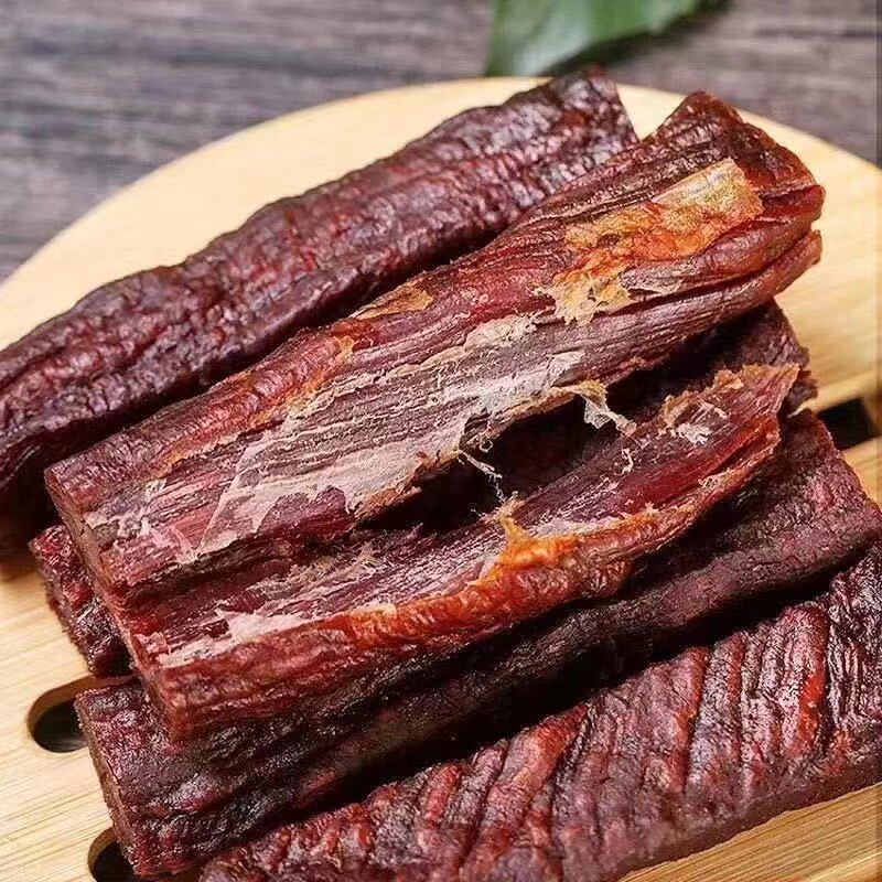 内蒙古特产碳烤风干手撕牛肉干伊牧场牛小厨真空独立包装小零食