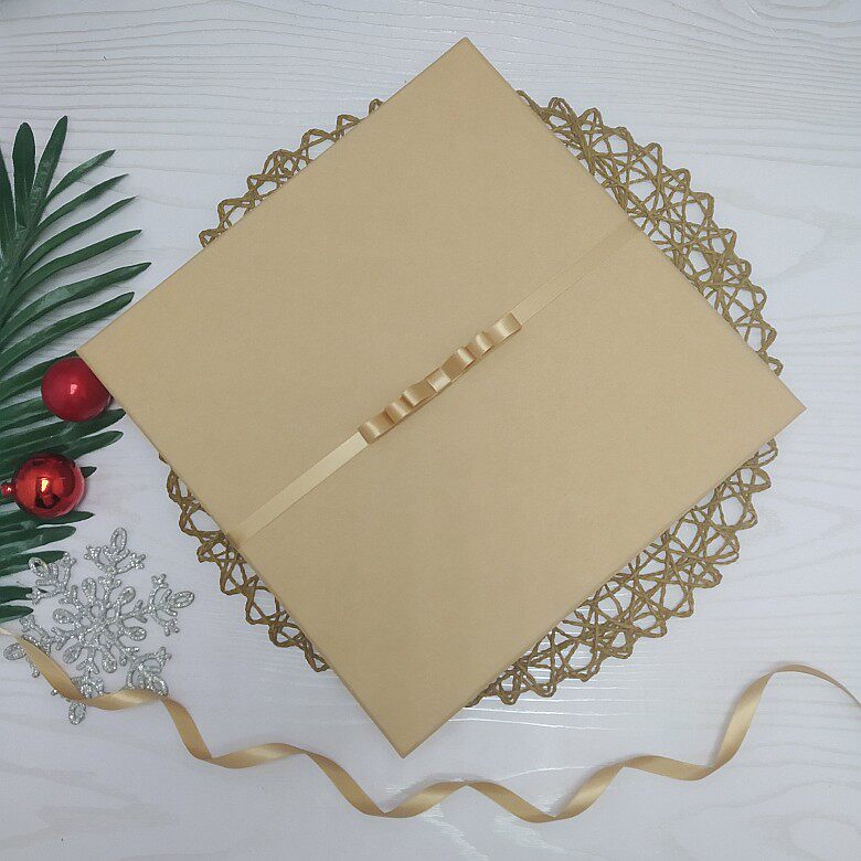 正方形画册牛皮纸色子钉子画油画相册本子礼品盒包装盒衬衫围巾盒