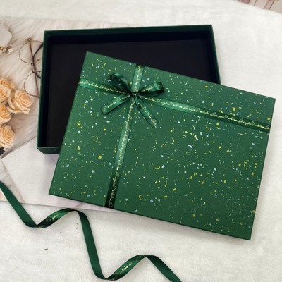 墨绿色长方形满天星礼品盒