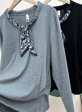 法式优雅设计感丝巾V领长袖棉质t恤女秋新款洋气收腰显瘦上衣W148