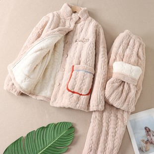 1800克高品质自留法兰绒家居服冬三层零下加厚珊瑚绒睡衣套装 F412
