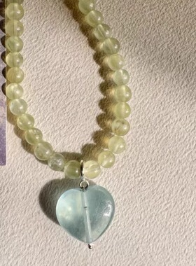天然葡萄石灰月光爱心海蓝宝项链