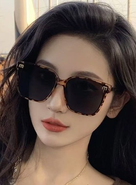 网红墨镜女气质轻奢大框墨镜显脸小感防晒太阳眼镜男潮太阳镜