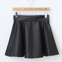 Spring and Autumn pu leather skirt for women 2026 new style, wearing a pleated high-waisted black matte tight corset with a matte finish thumbnail 3