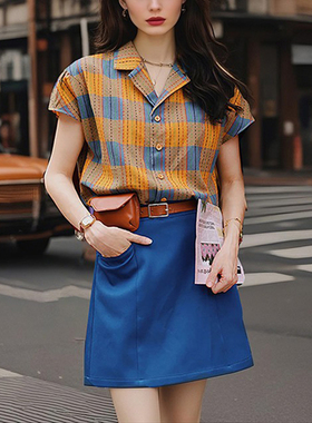两件套港风复古格纹翻领上衣蓝色短裙夏季新款洋气百搭半身裙套装