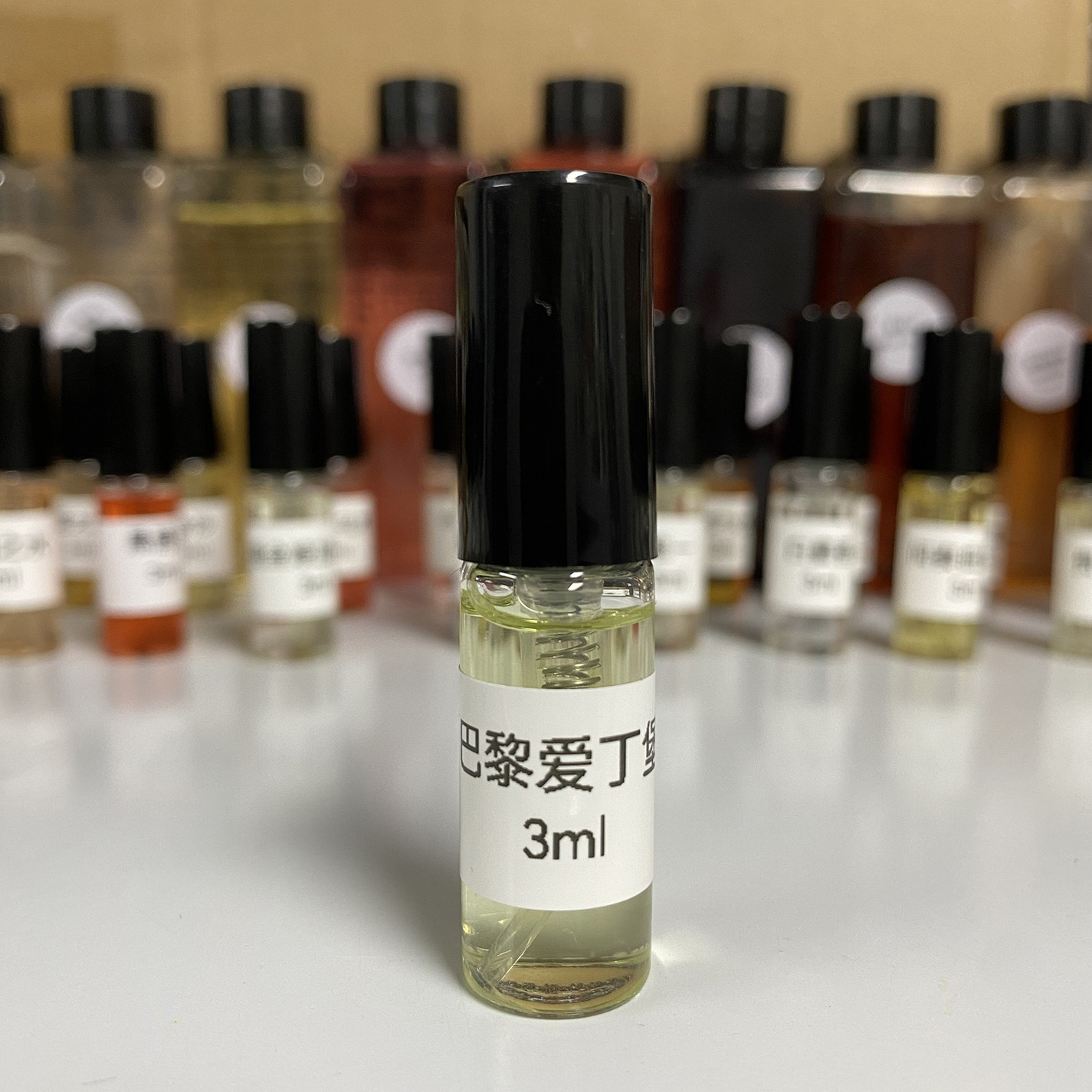 爱丁堡木质香调香水小样