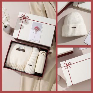 围巾冬季女生日礼物女生圣诞节送女友帽子围脖手套三件套实用礼品