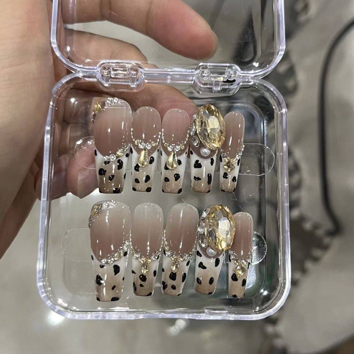 新款秋冬法式纯手工爆闪穿戴猫眼豹纹显白美甲贴片辣妹高级,彩妆/香水/美妆工具,穿戴甲/甲片,淘宝优惠券,粉丝福利购,淘宝优惠卷