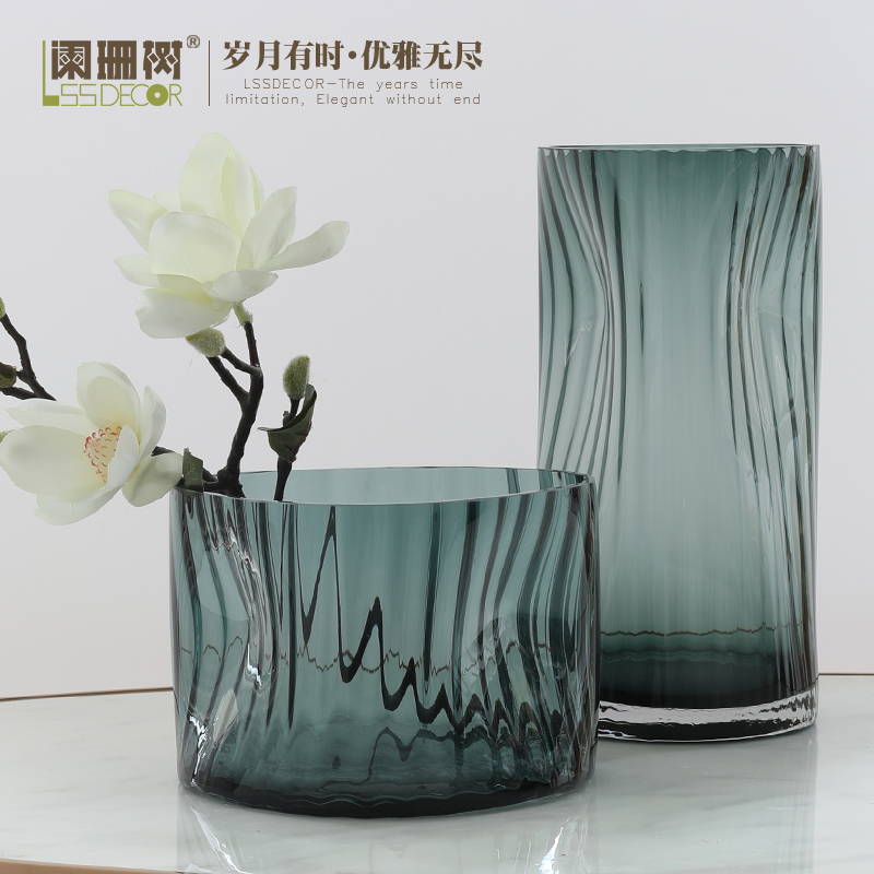 简约轻奢花瓶玻璃透明客厅餐桌