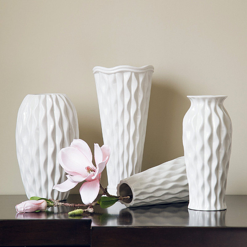 雪纹简约现代花瓶桌面摆设摆件白色陶瓷仿真干花花器家居装饰品