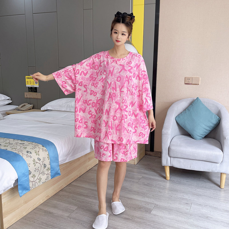涂鸦字母大码睡衣女加肥200斤夏季蝙蝠袖薄款胖mm休闲家居服套装