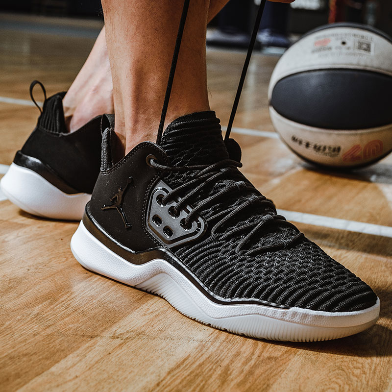 NIKEÄÍ¿ËAJÄÐЬÇǵ¤ÀºÇòЬ2018пîÔ˶¯Ð¬×ÓÇǵ¤·ÉÈËAJµÍ°ïÀºÇòЬ