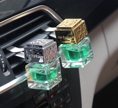 G002 6Ml汽车香水空调出风口香水夹车载香水车用香水瓶车载香水瓶