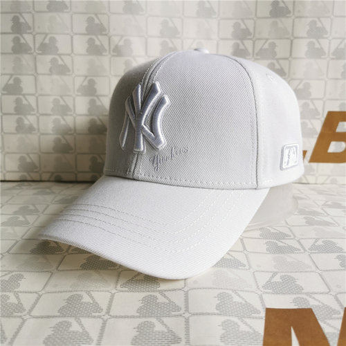 MLB棒球帽休闲四季女鸭舌帽