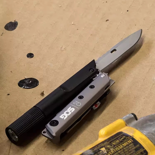 SOG索格多功能折叠刀户外工具Q1Q2野外生存装备应急防身战术笔写