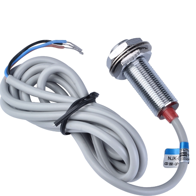 霍尔传感器 磁性接近开关三线pnp常开 NJK-8002A M12 配磁铁