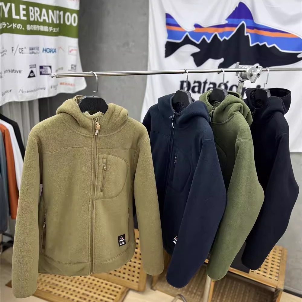 反季捡漏！重磅900克！男女同款！加绒加厚摇粒绒连帽休闲冬外套