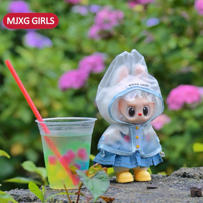 适用一二三代Labubu娃衣拉布布雨衣雨鞋套装衣服公仔挂件坐坐派