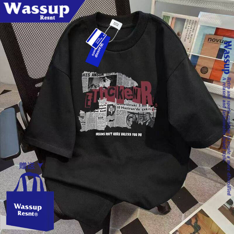 WASSUP新款夏季潮美式复古报纸短袖T恤男款宽松圆领上衣重磅体恤