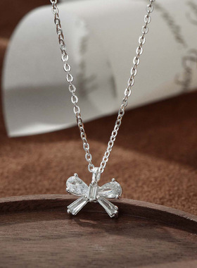 s999纯银足银小众设计感蝴蝶结吊坠项链女感锆石锁骨链首饰