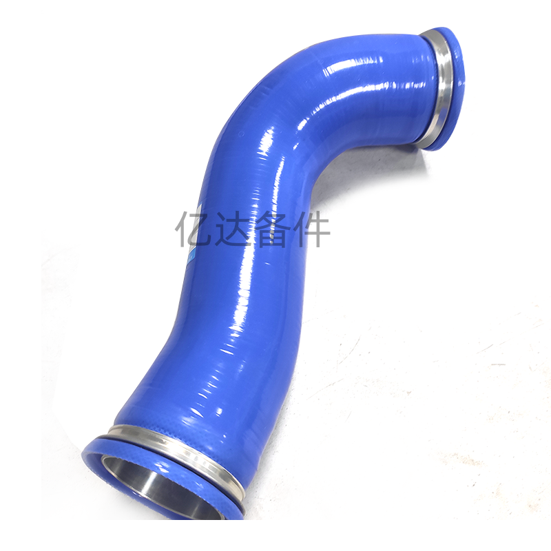 适用于沃尔沃EC210/1492659/14640079挖掘机发动机中冷管