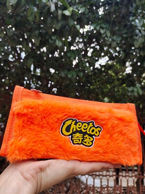 奇多赠品卡通毛绒拉链便携学生