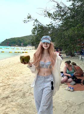 Thas9i九亿 夏日海滩 性感胸垫钢圈聚拢文胸蕾丝内衣叠穿神器内搭