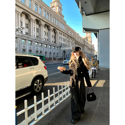 法式小香风黑色短款夹克上衣