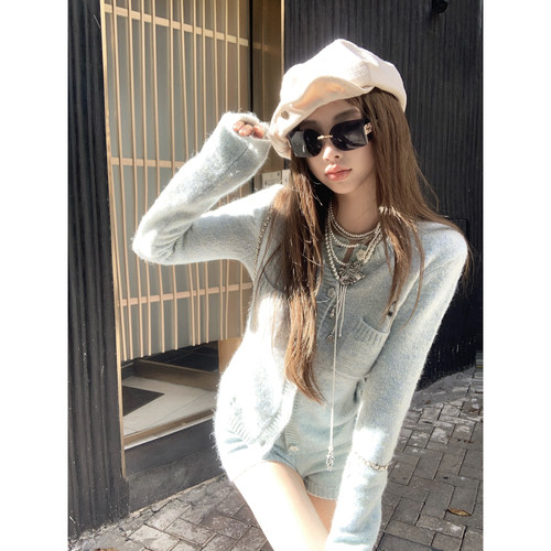 修身羊毛破洞针织开衫女短裤套装