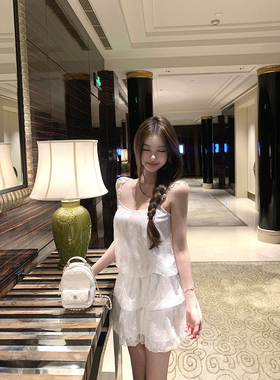 Thas9i九亿蕾丝肩带拼接珍珠撞色吊带蓬蓬裙女双层蕾丝蛋糕连衣裙