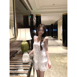 Thas9i九亿蕾丝肩带拼接珍珠撞色吊带蓬蓬裙女双层蕾丝蛋糕连衣裙