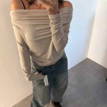 闪闪家 韩国东大门代购TEMPTING弹力羊毛天丝一字领露肩t