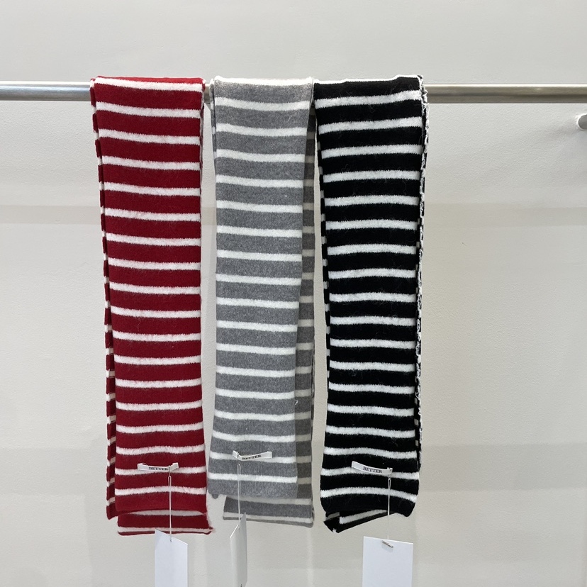 BETTER秋冬细款条纹装饰围巾