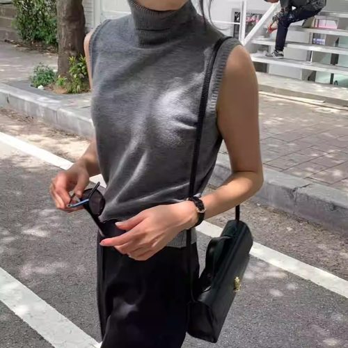 温柔舒适高领无袖针织马甲