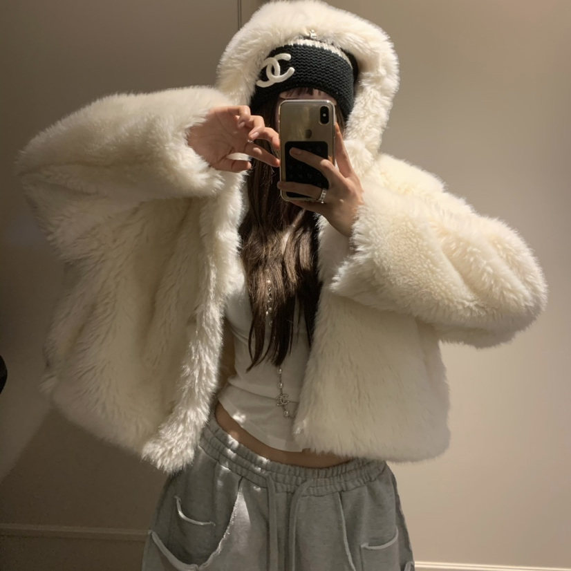 VIRKIN超大兜帽可爱毛毛外套