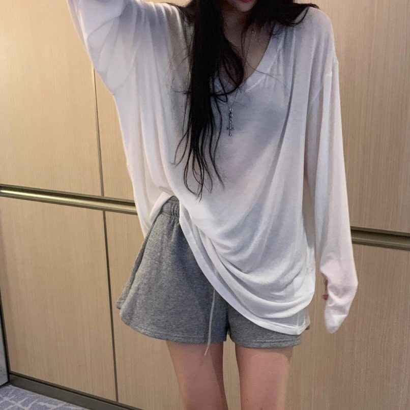 VIRKIN柔软宽大舒适V领t