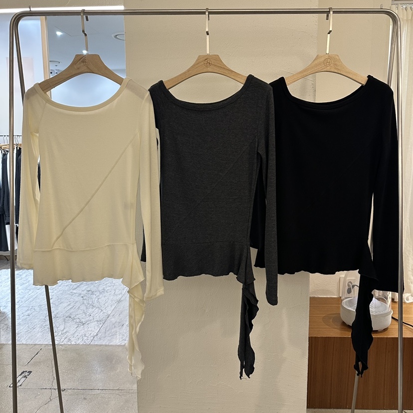 BPLAN不规则花边下摆斜露肩t