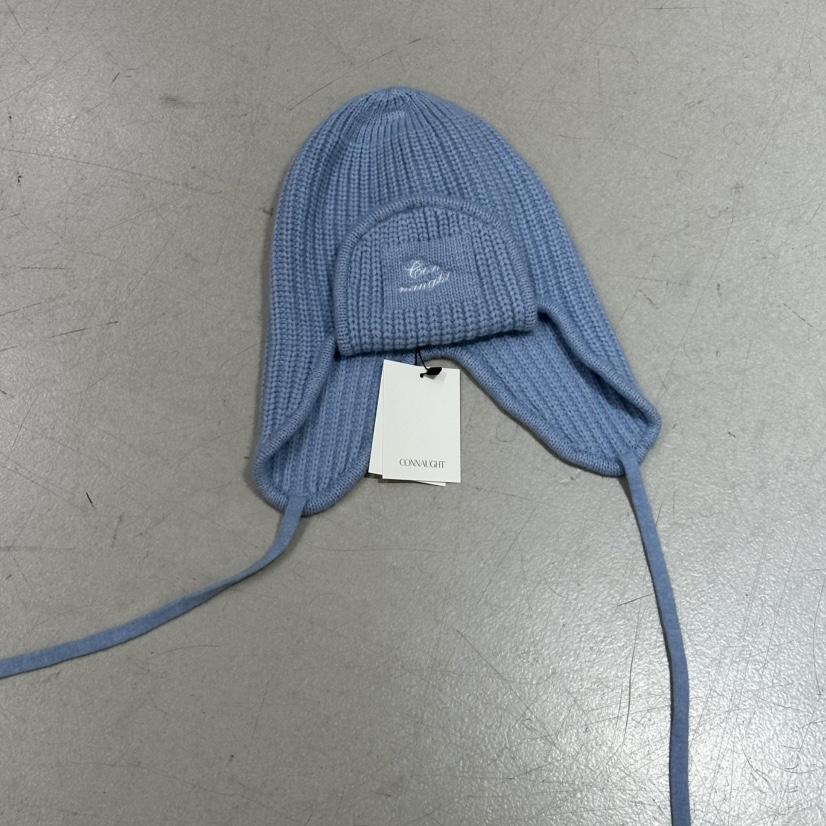 CONNAUGHT羊毛混纺针织飞行员帽