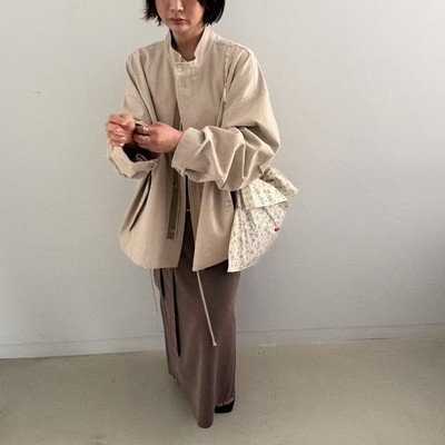 OLISEOUL春新力量休闲卡其夹克