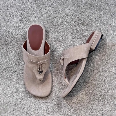 羊皮版~复古夹趾粗跟低跟凉拖鞋女金属扣休闲时尚人字拖罗马鞋女