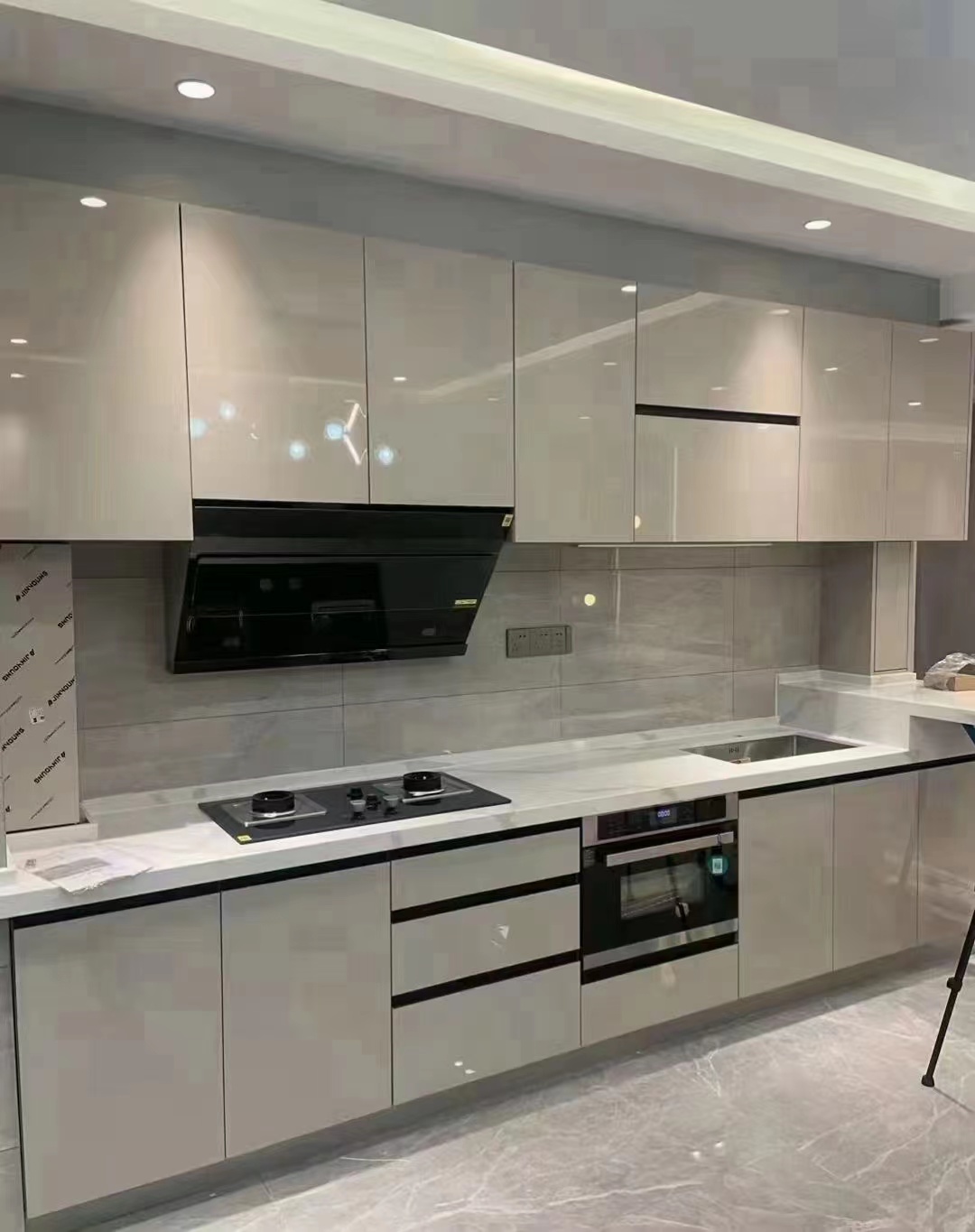 西安橱柜定制石英石不锈钢台面更换厨房整体橱柜定做大理石橱柜门