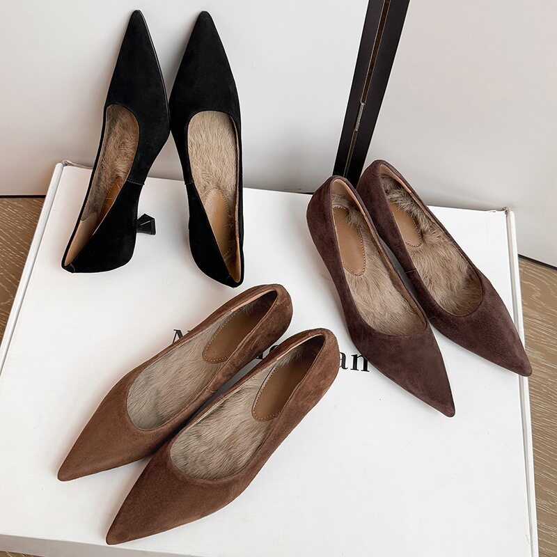 Uuuus【女帝回归】高端磨砂羊反皮尖头猫跟美拉德兔毛浅口单鞋女