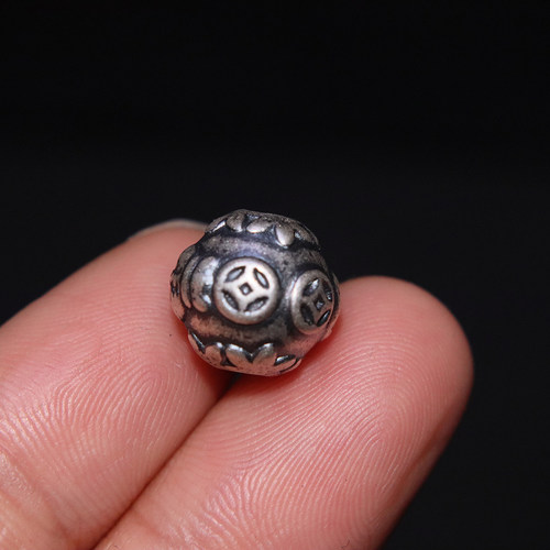 纯银足银999铜钱福袋圆珠顶腰珠